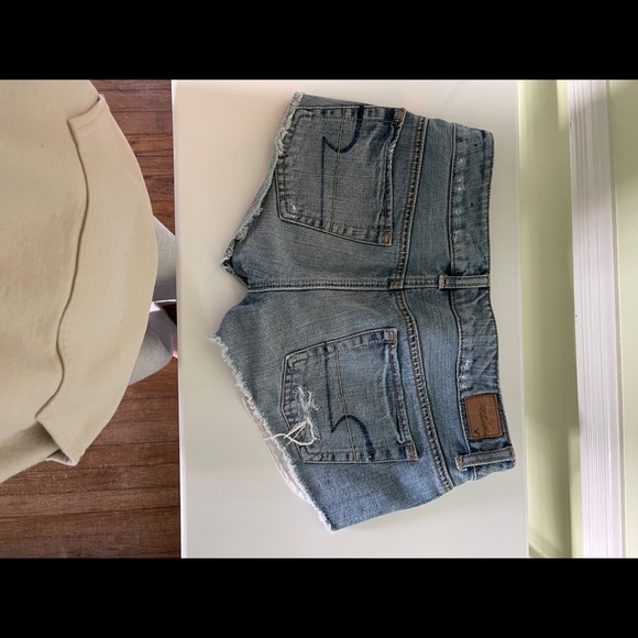 American Eagle low-rise shorts - Picture 4 of 4